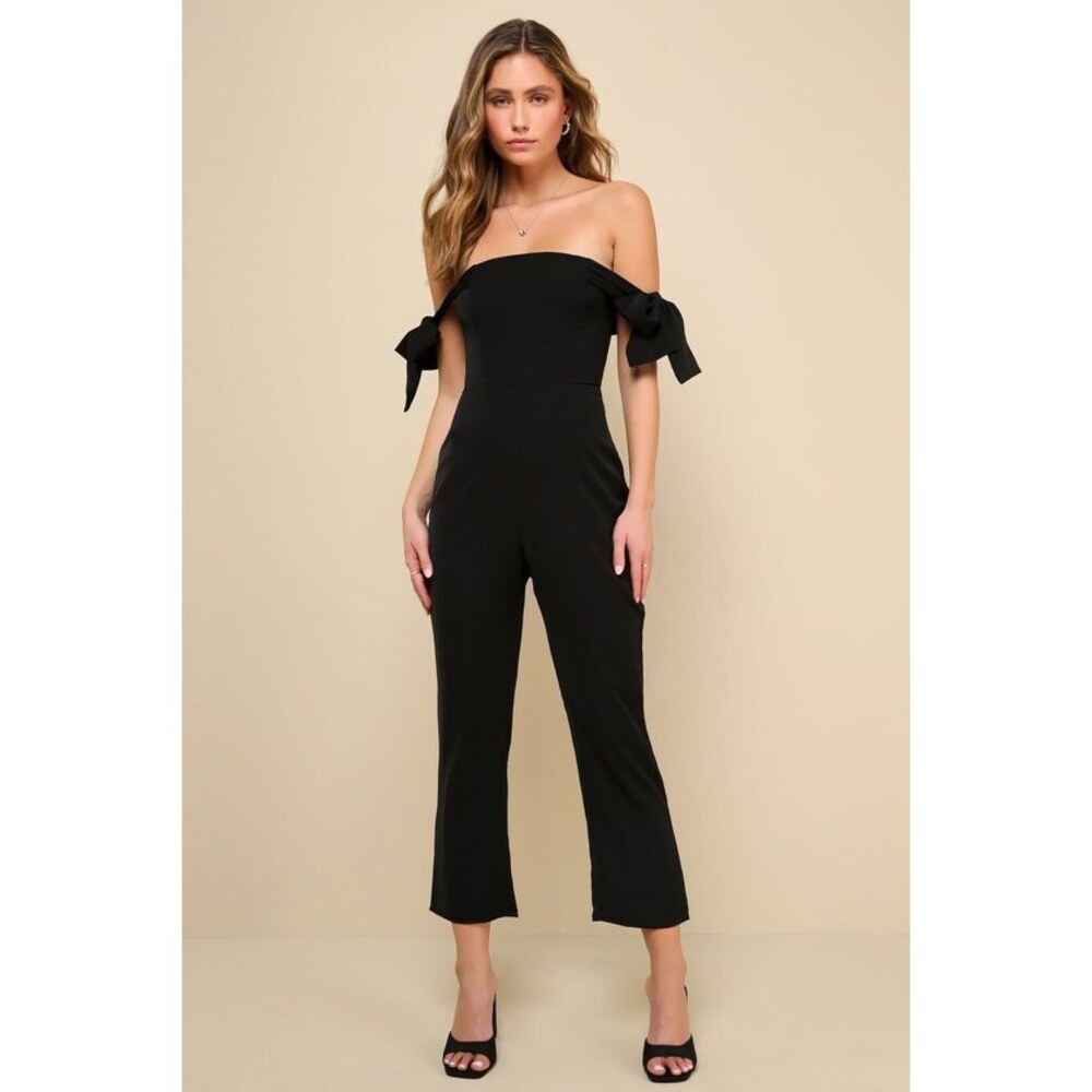 Lulus Luxe Behavior Black Off-the-shoulder Tie-strap Cropped Jumpsuit - Size XS